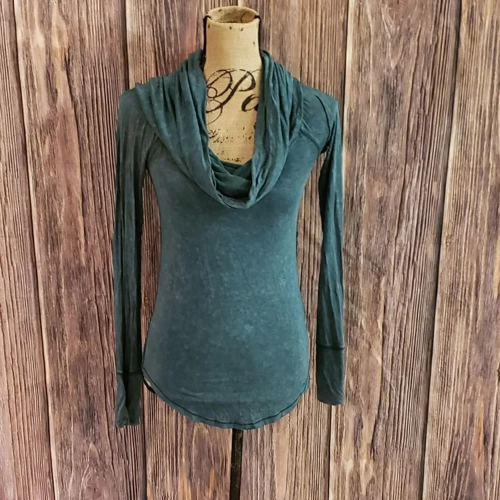 3 for $25 Free People Cowl Neck Long Sleeve Top Sz XS